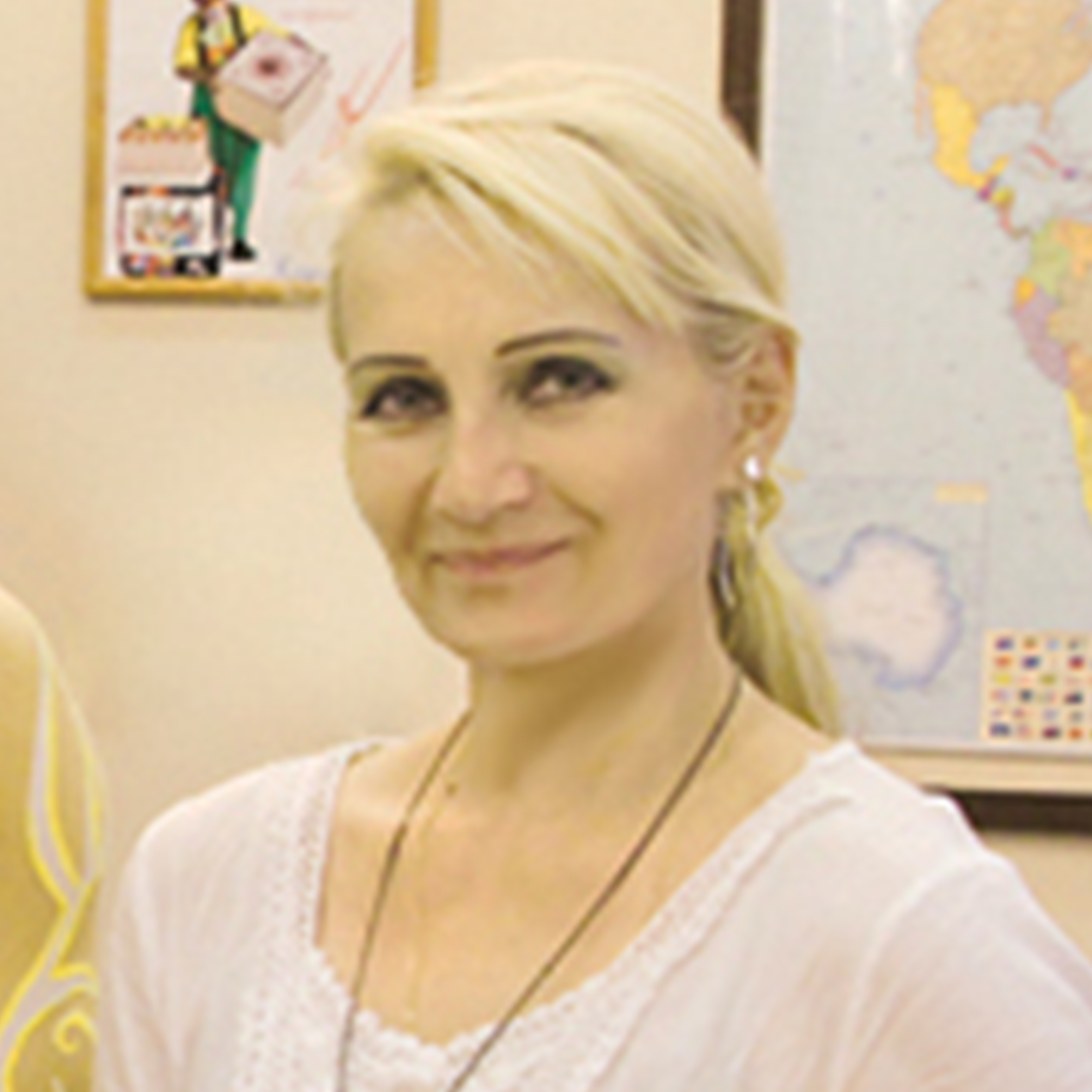 Алла Анатольевна Николаева-Алиева, главный режиссёр Белгосцирка — портрет